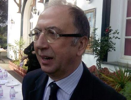 Discussion sur le revenu de base universel